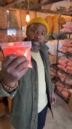 All of this happened because they tried to reveal this red gummy‼️ #alkaline #vegan #alkalinevegan #food #diet #healthyfood #drsebi #drsebiapproved #drsebirecipes | Doc Vital