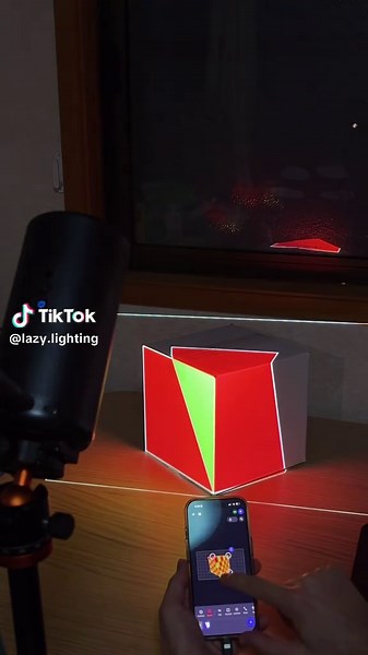 【家庭用】スマホで簡単！Lazy Lightingでクリスマスのプロジェクションマッピング