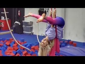 HILARIOUS FAMILY GYMNASTICS CHALLENGE!!!