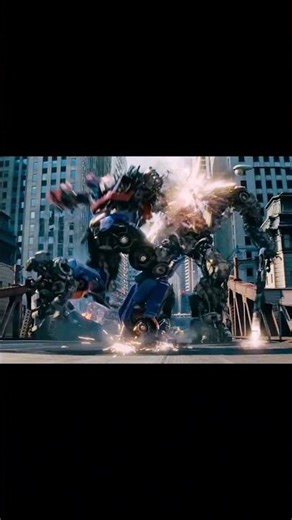 🔥 Optimus Prime vs. Megatron: Final Battle in Chicago! 💥