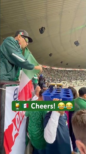 😂 🇲🇽 Funny Mexico Fan Stealing Beer With Flag Straw | Mexico vs England 2:3