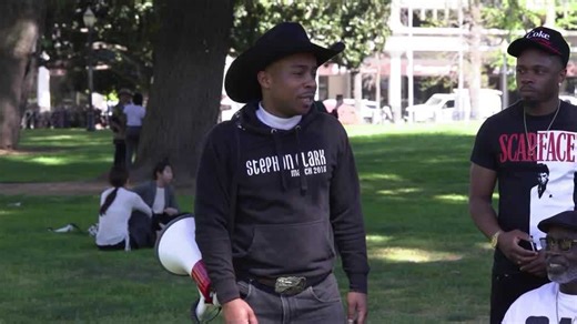 Sacramento community gathers to honor Stephon Clark and advocate for police reform