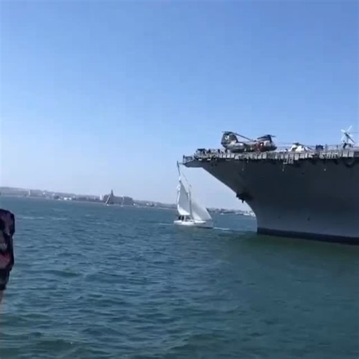 Maritime Fails on Instagram: "Sailboat vs US Aircraft carrier 🧐 Follow for more: @maritime_fails #fail #sailboat #boat #collision"