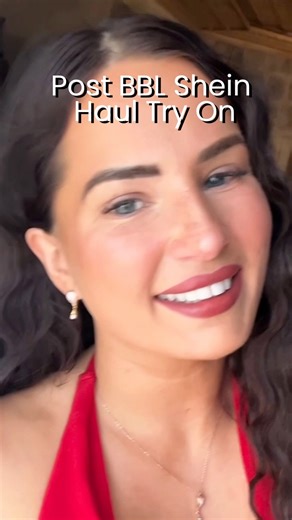 Lydz | Online Business Coach, Travel & Chaos on Instagram: "First Shein haul try on following my BBL surgery. This order arrived 8 weeks post op, pretty sure I ordered it before I had even booked my surgery .. jokes! Also if you see a dusty iPad mind your business Anyway .. enjoy 🤣🥴 #bblvlog #bblistanbul #cosmeticsurgeryistanbul #bblsurgery #sheinhaul #sheinorder #istanbulsurgery"