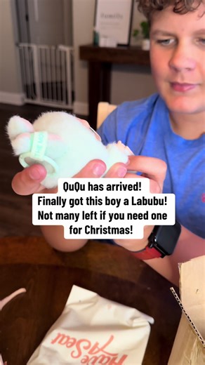 Look at this boy’s face! He was so happy! I don’t understand the Labubu obsession but the smile is everything! #labubu #labubuthemonsters #authenticlabubu