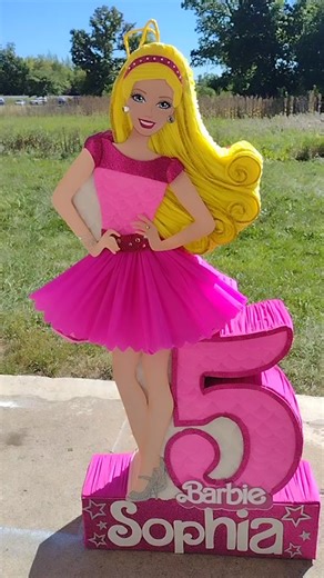 Piñata de Barbie Número 5 Personalizada | Piñata Barbie Cuerpo Completo