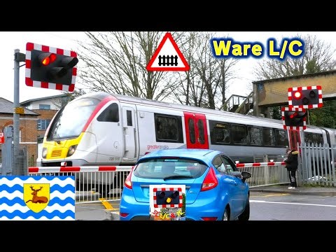 Ware Level Crossing, Hertfordshire