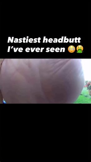 @globalcrimeclips on Instagram: "… 《阿甘正传》是一部1994年美国史诗浪漫喜剧-drama电影，由罗伯特•泽米基斯执导，汤姆•汉克斯、罗宾.怀特和加里•西尼斯主演。该片于1994年7月6日上映，讲述了阿拉巴马州一个智力迟钝但善良的男人福雷斯特•甘普的生活，他经历了20世纪几个重要事件的数十年！该片因其导演、表演、视觉效果、音乐和剧本而获得广泛的好评，成为一部主要的商业成功，全球票房超过6.77亿美元。 《阿甘正传》获得了多个奥斯卡奖，包括最佳影片和最佳导演（罗伯特-泽米基斯）。 《阿甘正传》可以观看，您可以在流媒体平台或购买选项中找到更多信息。如果您有兴趣了解更多关于这部电影或其制作的信息，可以探索派拉蒙维基百科或总电影维基以获取深入的细节。"