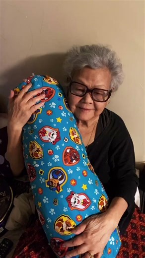 DIY Body Pillow Tutorial with Old Pillows | Cambodian TikTok