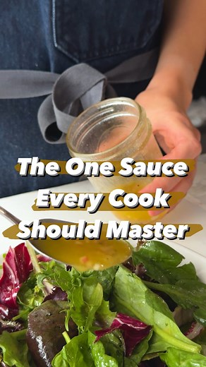 Cook's Country on Instagram: "A perfect vinaigrette is easy to make, if you know a couple simple tricks. ⁠🥗 ⁠ ⁠ Ingredients: ⁠ 1 tablespoon cider vinegar⁠ 1 teaspoon minced shallot⁠ 3 tablespoons extra-virgin olive oil⁠ 1 teaspoon honey⁠ ½ teaspoon regular or light mayonnaise⁠ ½ teaspoon Dijon mustard⁠ ¼ teaspoon table salt⁠ ¼ teaspoon pepper⁠ (This recipe makes enough to dress 8 cups of greens.)"