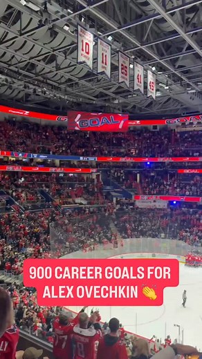 112K views · 2.8K reactions | LEGEND  #nhl #alexovechkin #capitals | Sports Illustrated | Facebook