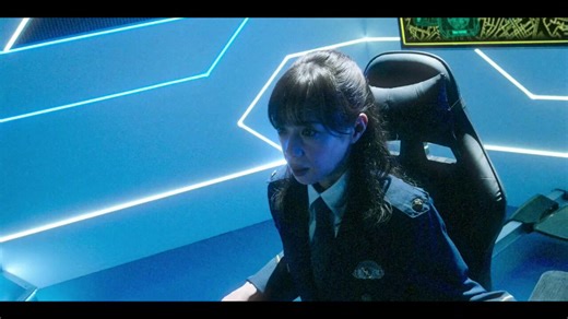 いろいろあるけど仮面ライダーのcgにしてはすげーと思う。装着されるパーツが綺麗すぎるくらいで動きも破綻してないし。カブトの頃から比べたらすごい進化よ。