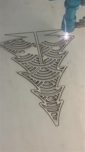 We have several 3D tree designs cutting now. 爛they cut like they are supposed to. | Designs on Doral | Facebook