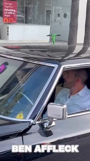 Hollywood Bus Tours™️ on Instagram: "Saw Ben Affleck during our tour! 👀 Follow @hollywoodbustours for celebrity sightings and the best tours in LA. Actor, director, Oscar winner, and even Batman… when a legend like Ben Affleck shows up, it’s a reminder that Hollywood really is the center of it all. If you ran into him, what’s the first movie you’d bring up? 👇 #BenAffleck #HollywoodBusTours #CelebritySightings #Hollywood #OnlyInLA #StarSpotting #OscarWinner"