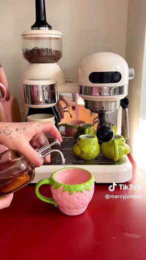 Slow Morning Routine of a Lesbian Housewife