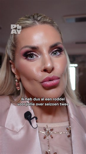 Oei, nu komen ze al roddelen op onze feed. #RHOANT, vanaf zaterdag 4 april op Play. #Housewives #TheRealHousewives #Antwerp #Melissa #Play