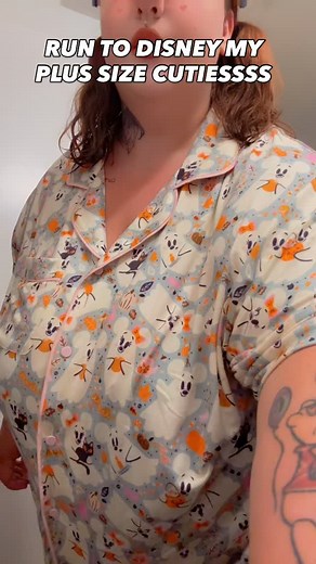 Disney sells PLUS SIZE clothes! FOR ALL MY PLUS SIZE CUTIES U NEED TO CHECK OUT THERE OCTOBER MERCH | Kayla Paolini