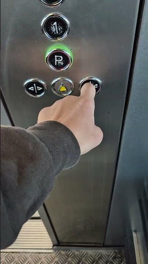 Modernized Schindler M-Series elevator in Winterthur, Switzerland #shorts