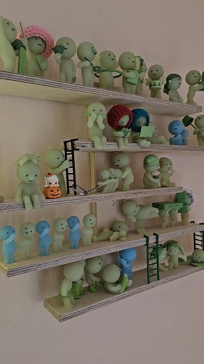 Smiski Shelf Review and Collection Showcase