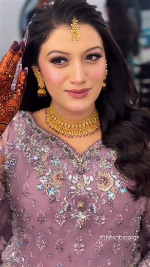 The Sabs Salon on Instagram: "Dewy skin, soft kohl eyes, paired with side parted curled hairdo. An elegant Walima look created by our senior artist at Sabs. Call or visit us for appointments at: * 𝗧𝗶𝗽𝘂 𝗦𝘂𝗹𝘁𝗮𝗻 𝗕𝗿𝗮𝗻𝗰𝗵 (open 7 days a week) C.134, K.D.A. Scheme 1, Karachi. Landline : 021- 34559113-2 WhatsApp : 0333-8255320 ⁣#thesabssalon #bridesbysabs #partymakeup #bridalmakeup #booknow"