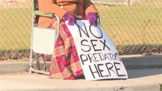 Protests grow against proposed sex offender home in Kennewick
