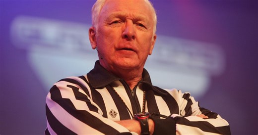 Gladiators star pays tribute to referee John Anderson: "A legend"