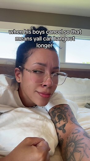 liv 🛸 (@itslunarliv)’s videos with