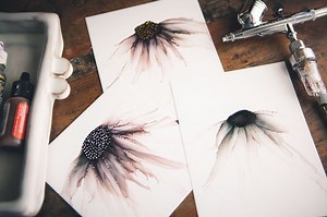 Alcohol Inks: Create Beautiful Flowers with an Easy Petal  Technique | DENISE LOVE | Skillshare