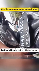 Aksi tak terpuji terjadi di jalan raya,pengemudi mobil cek cok dengan pengendara sepeda motor di lagoon,bekasi. Insiden terjadi saat berhenti di lampu merah pengendara motor tertib menunggu,tapi dari belakang di sruh mju oleh pelaku dan di klakson bertubi tubi,tk smpai di situ pelaku mengejar pengendara motor hingga merusak kendaraan motor,dan melakukan hal tak terpuji dengan meludahi wajah pemotor. #aksiarogan #kejadian #seputarkejadian #ributcekcokdijalan | Arie Enjoy