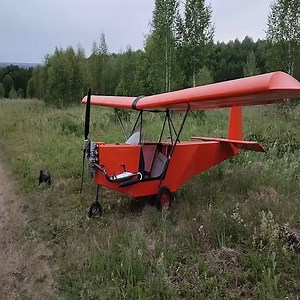 5M views · 136K reactions | A couple of flights of the Bee plane!. Cre: Алексей Добряков ------- ©️We do not own this video if there is a copyright issue please contact us and we will take it down | DIY - Restoration Garage | Facebook