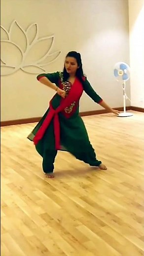 #chamcham #chhamchham #shirpasdanceclass #dance #shraddhakapoor