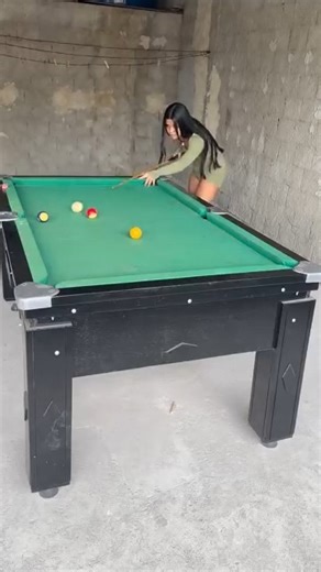 A última bola sempre dá trabalho | Owen billiard