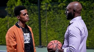 Watch Bel-Air Season 1 Episode 2 - Keep Ya Head Up