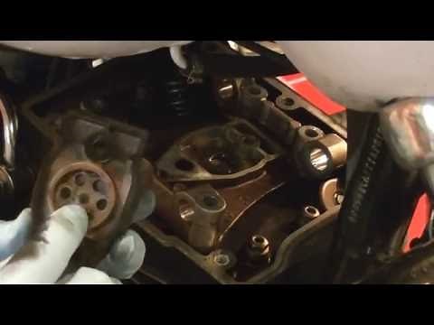 Project FXDX: Twin Cam Plate Upgrade Part 6 - Installing Rocker Arms and Breather Filters