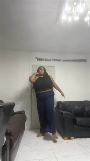 joyceverified (@joyceverified)’s videos with Big Guy - from