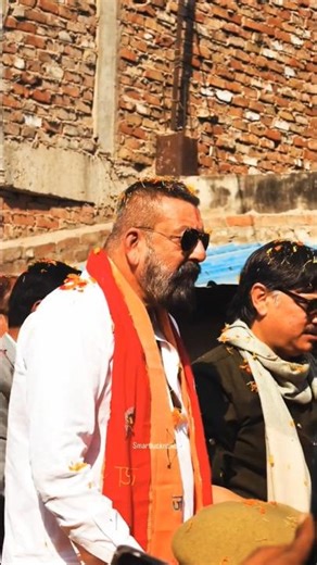 #Sanjay Dutt#road show#bollywoodactor
