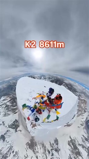 K2 Summit On the top of the second highest mountain in the world 🌎 🏔️🌄 . Use#Spantikexpeditions ➡️SPATIK EXPEDITIONS TREKS & TOURS #SETT is organizing many many Adventure activities in 👉(2024 & 2025) interested person can join with us at any time for any Adventure series☑️ Don't miss this amazing adventure because this type of opportunity can't get again and again. our trusted team will make sure that your safety will be first priority for us.✅ ➡️For more information about any adventure seri