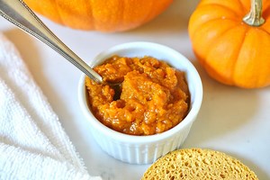 DIY Pumpkin Face Mask for Glowing Skin