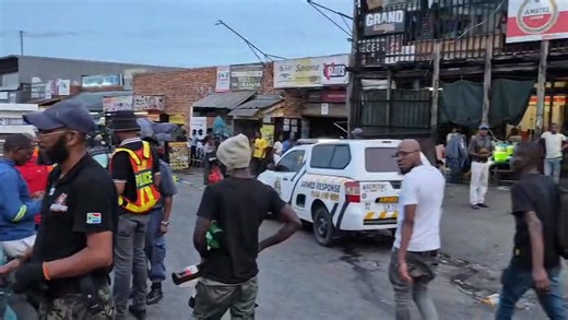 🚨 Crime Prevention in Action 🚨 ACSSPARTAN Security, together with other security companies, conducted crime prevention operations in collaboration with SAPS, Mbombela Law Enforcement and City of Mbombela Traffic. These joint operations are focused on maintaining law and order, preventing criminal activity, and enhancing community safety in Mbombela. 🤝 United security forces 🛡️ Proactive crime prevention 🚔 Strong visibility 🏘️ Safer communities Your safety is our mission. #ACSSPARTAN #ACSSP