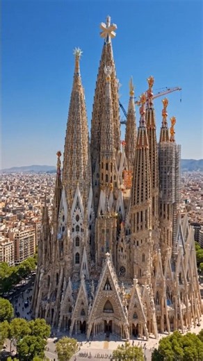 Sagrada Família (Antoni Gaudí) Catalonia