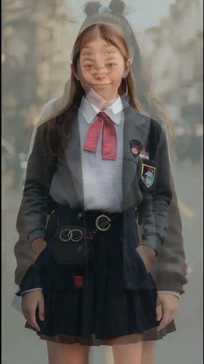 10 Filles Stylées en Uniforme d’École 👗✨ Le Charme & la Classe Version Jeune 2025 💥