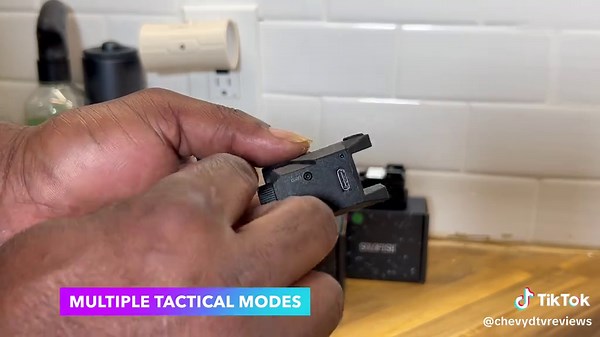 SOLOFISH 500lm Pistol Light: Features & Functions