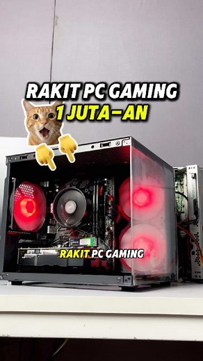 Pc ini harganya cuma 1 jutaan!?😱 Pc yang 1 jutaan itu yang di belakang ya guys😂 Kalo pc yang di depan itu dia pake RX 580 digabung dengan Ryzen 5 5500 apalagi ram nya udah 16 giga ddr 4, kalo 1 jutaan mah ram nya aja masih kurang😭. #rakitpc #pcbuild #rakitpcgaming #rakitpcmurah #pcgaming