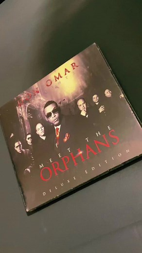 Don Omar Presents: Meet The Orphans Deluxe Edition (2010)