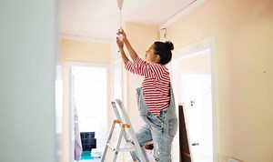 Energy efficient lightbulb options explained