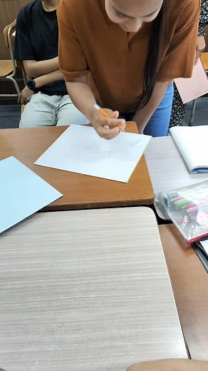 Messages on Shikishi Board for Japanese Language Teacher's Last Day