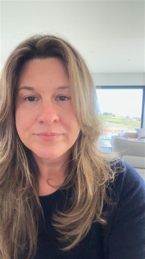 Andrea DeBellis (CCHt) | Hypnotherapist on Instagram: "There are just a couple of spots left in my hypnotherapy training. This isn’t just a certification. It’s the way I actually practice - the method that’s helped clients create real, lasting change. Foundational hypnotherapy, yes. But also a deeper understanding of how the subconscious works: time, patterning, right- and left-brain intelligence, neuroscience, and integrated spirituality. You’ll have 1:1 sessions with me. Business mentoring. An