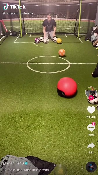 Brexit means brexit innit…. No pitty for littler 🤖’s #fypシ #brexit #football #soccer #officalremythe3rd