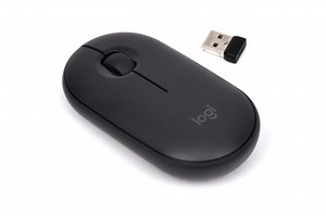 ロジクール PEBBLE M350 マウス レビュー：クリック音が静か！スリムでポップなデザインのシンプルマウス