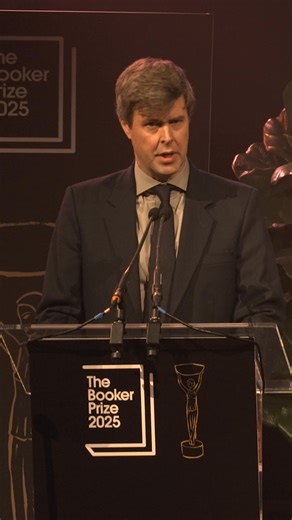 Watch the moment Flesh was announced as the winner of the #BookerPrize2025, and hear what David Szalay said in his acceptance speech. Discover the book: https://thebookerprizes.com/the-booker-library/books/flesh | The Booker Prizes